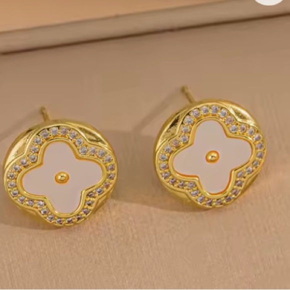 18K Gold-Plated Earrings Women Zircon Simple Crystal - Picture 2 of 5